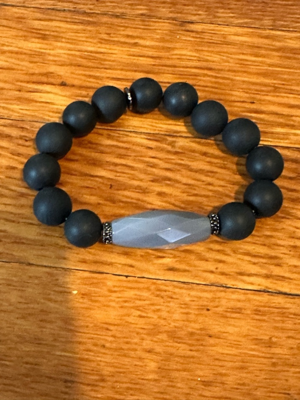 Marlyn Shiff Matte Black Beaded Stretch Bracelet with Gray Faceted Accent